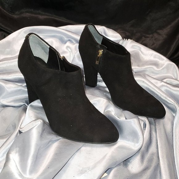 Ivanka Trump Shoes - IVANKA TRUMP black suede high heel boots SZ 7